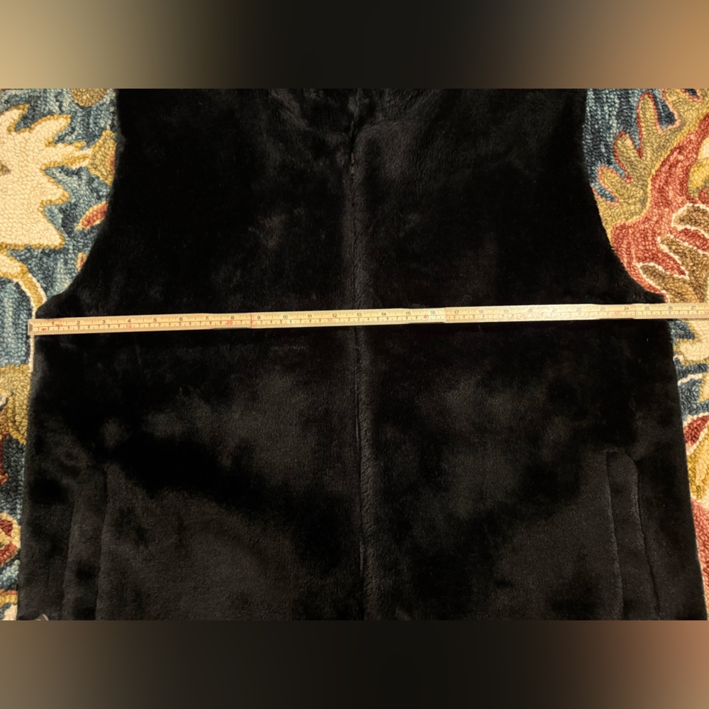 Vintage Duffel Sportswear Faux Fur Vest - Black - EUC - L - Picture 5 of 8